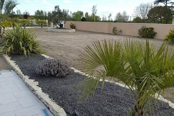 Les avantages de faire entretenir ses extérieurs par un professionnel, Montauban, Arlequin Espaces Verts